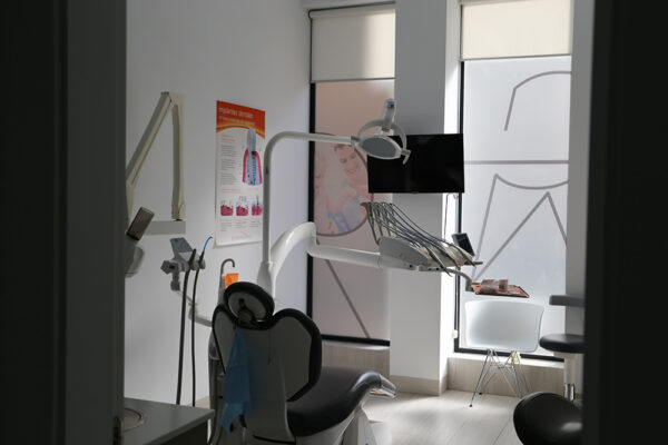 clinica dental dmg puerto lumbreras murcia