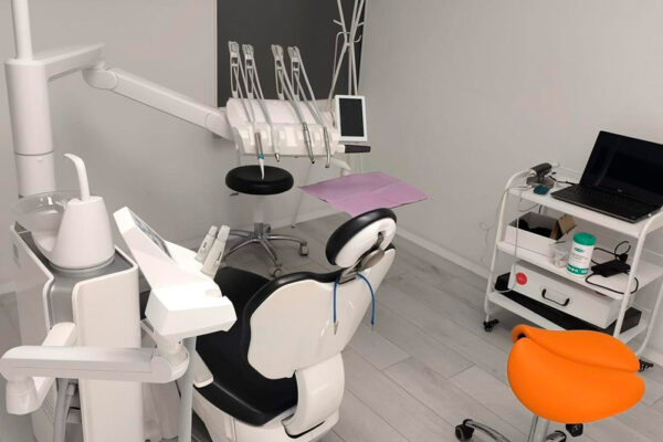 especialista ortodoncia dra diaz bruces meco madrid